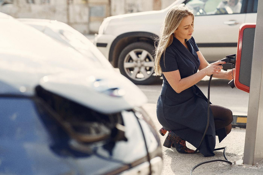 EV Charging Station Repair Professional