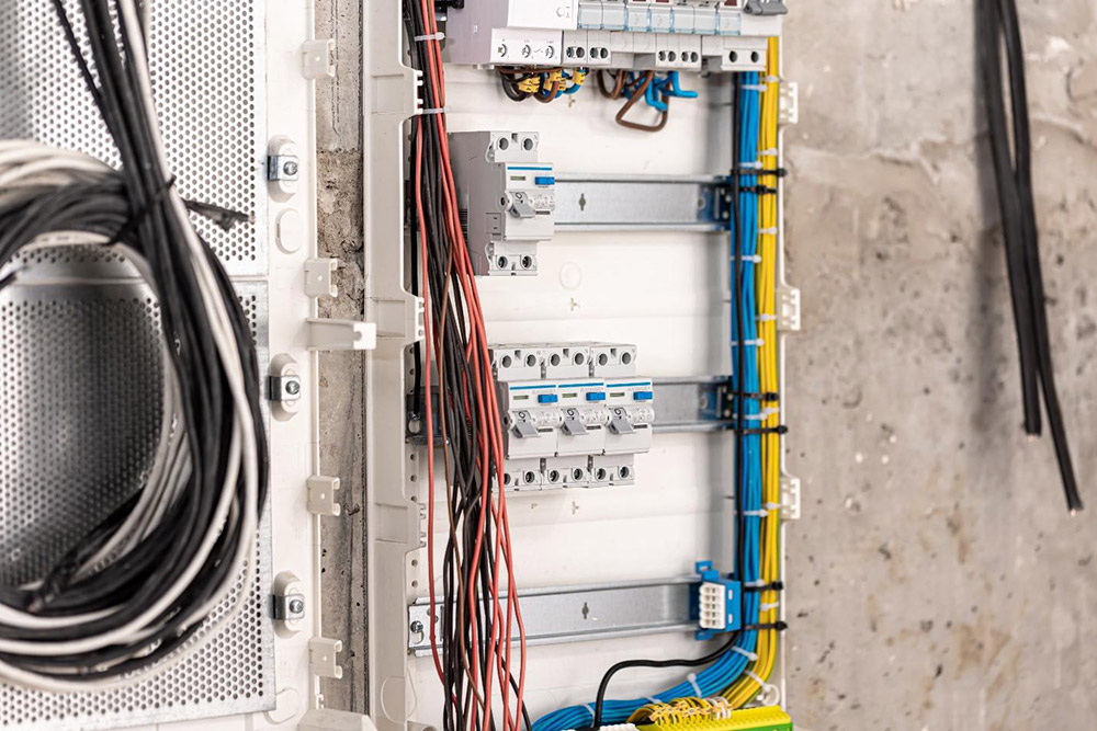 Loose Connections in Electrical Panel