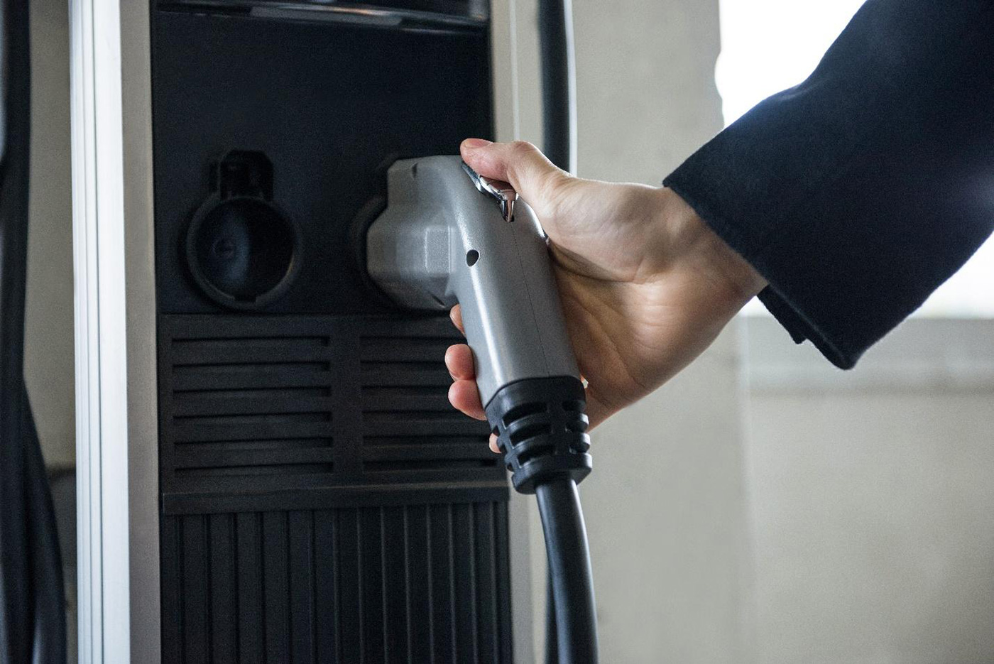 Electric Vehicle Wall Charger